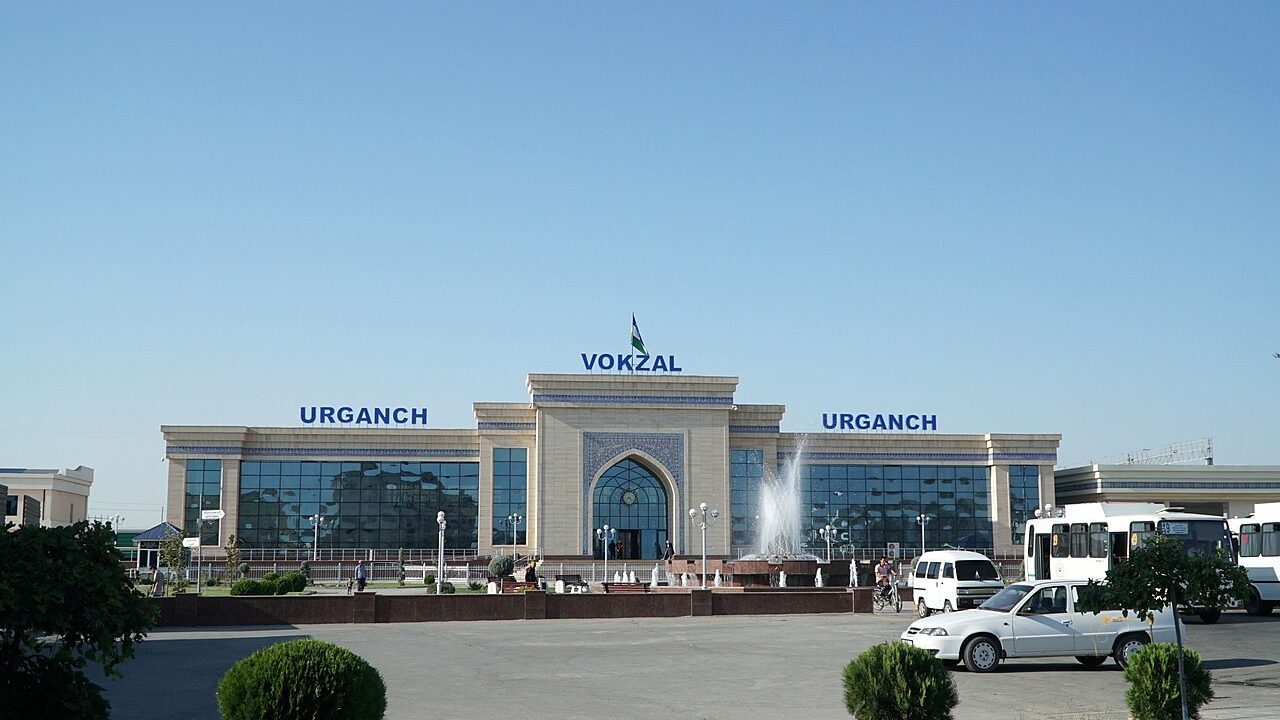 Urgench railway station building exterior